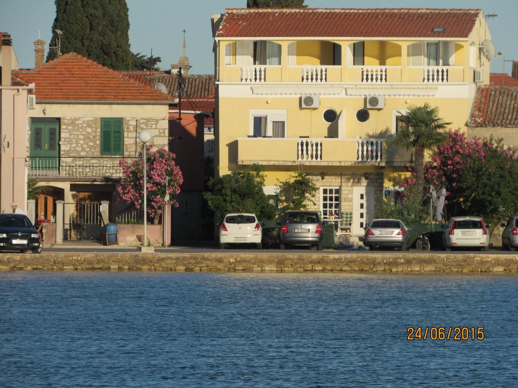 Apartments Renjak Sukošan Exterior foto