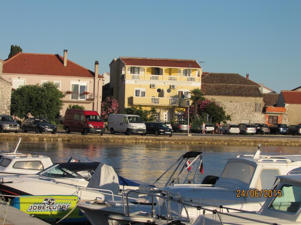 Apartments Renjak Sukošan Exterior foto