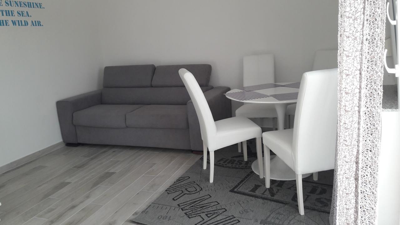 Apartments Renjak Sukošan Exterior foto